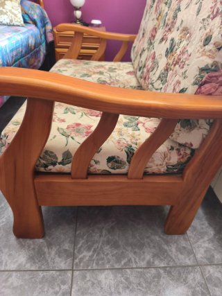 Sofá de 2 plazas madera y tela floral
