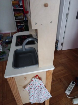 Cocinita de madera infantil