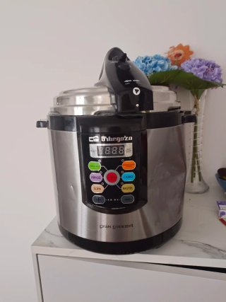 Olla a presión eléctrica programable Orbegozo