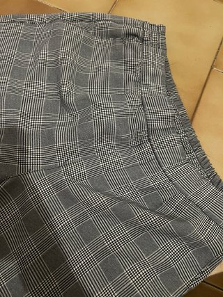 Pantalón PULL&BEAR Cuadros Gris Talla M