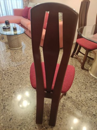 Mesa cristal y 6 sillas comedor