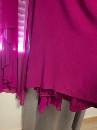 Vestido de fiesta morado con pedrería