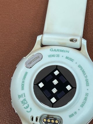 Garmin Venu 3S Smartwatch Verde#012319