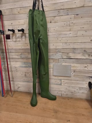Botas de agua con peto PVC verde