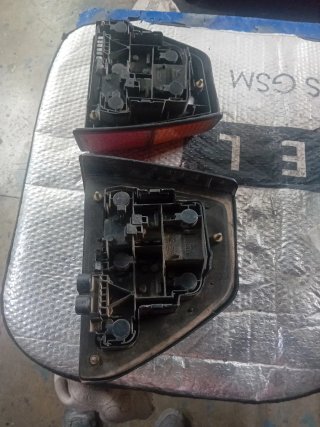 Pilotos Traseros Golf MK2