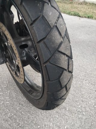 Suzuki V-Strom 650 DL Negra