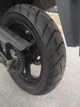 Suzuki V-Strom 650 DL Negra