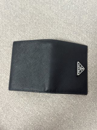 Monedero Prada Negro Piel Saffiano