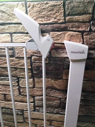 Munchkin MAXI-SECURE Puerta de seguridad 76-82 cm