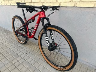 Bicicleta MTB Canyon Lux WC CF6 2023