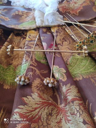 Traje de Fallera Marrón y Dorado