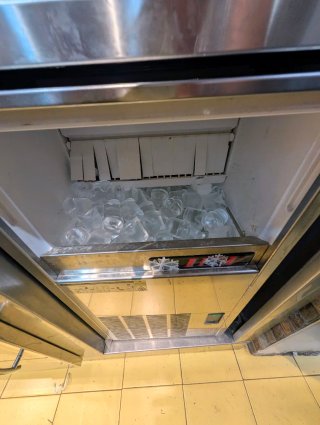 Máquina de hielo profesional compacta R-290