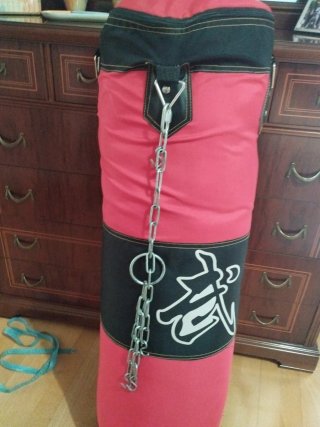 Saco de boxeo rojo 110cm