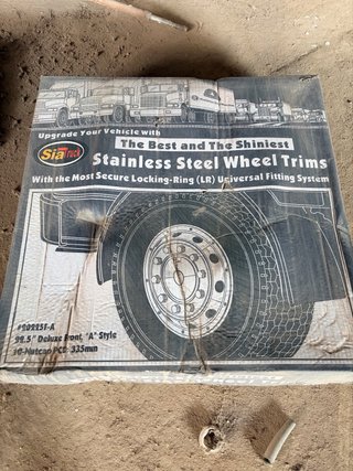 Tapacubos Mercedes 400CV Cromado