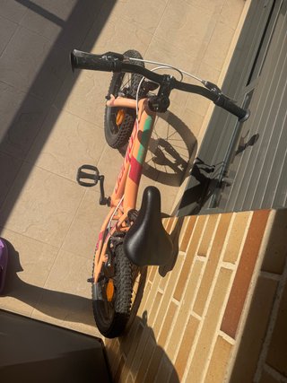 Bicicleta infantil segura y resistente