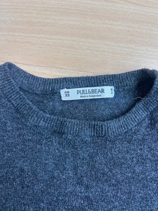 Jersey gris Pull&Bear manga larga