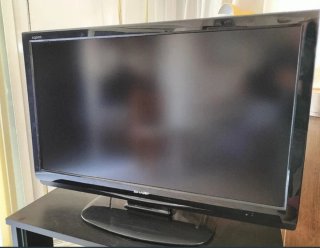 TV Sharp 37 HD Ready + Mueble