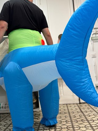 Disfraz hinchable de tiburón para adulto