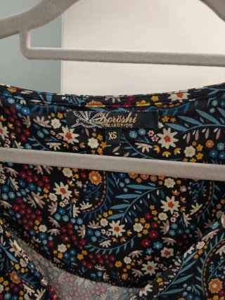 Vestido Koroshi collection estampado flores XS