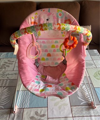 Hamaca para bebé rosa con unicornios
