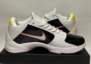 Kobe 5 Custom Bruce Lee Alternativo