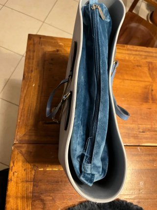 Borsa O bag grigia e blu