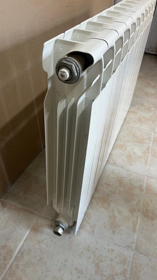 Radiador de Agua Aluminio Blanco