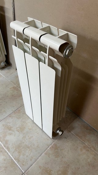 Radiador de Agua Aluminio Blanco