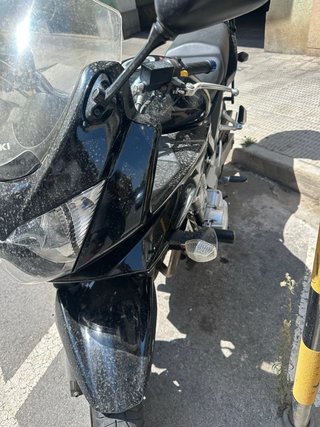 Suzuki GSF650S Negra