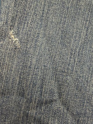 Jeans Levi’s 512 perfectly slimming con borchie
