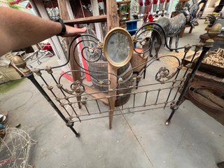 Cabecero de cama antiguo forja y latón