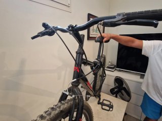 Bicicletas: Kona Dew Azul y una MTB mitical