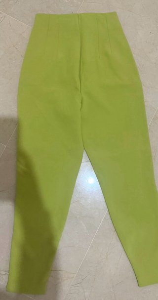 Pantalón verde