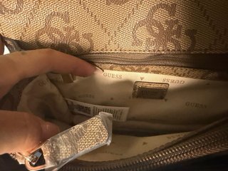 Bolso Guess Marrón y Dorado
