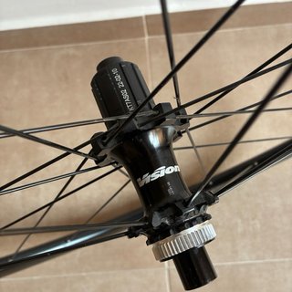Ruedas Vision Team 35mm 12v Tubelizadas