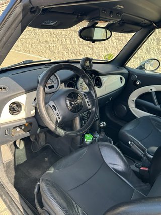 MINI Cabrio