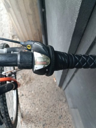 Bicicleta Montaña B-PRO 24 Negra/Naranja