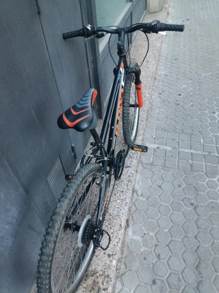 Bicicleta Montaña B-PRO 24 Negra/Naranja