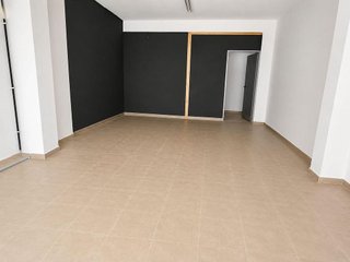 Local comercial en alquiler en Ca n'Oriach en Sabadell