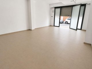 Local comercial en alquiler en Ca n'Oriach en Sabadell