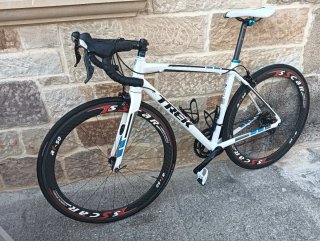 Bicicleta de carretera Trek Madone 2.1