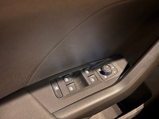 Volkswagen T-Cross 2025, TSI 115cv SOLO 18.000km!!!!!