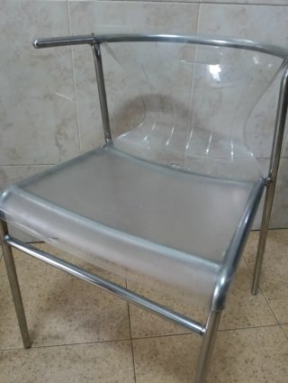 Juego de 2 sillas transparentes