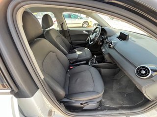 CUOTA 230€ - Audi A1 2018 Sportback 95cv