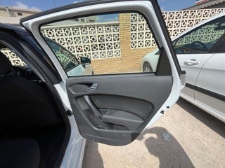 CUOTA 230€ - Audi A1 2018 Sportback 95cv