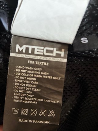 Chaqueta Moto Mtech Negra con Detalles Flúor -