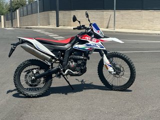 Aprilia RX 125 Enduro Blanca Roja Azul