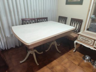 Silla antigua madera y terciopelo