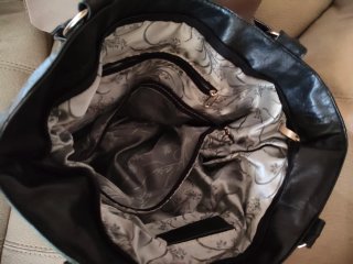 Bolso Cuero Negro Grande "A ESTRENAR"