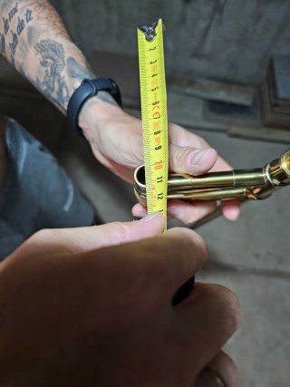 Trombon de varas sencillo con poco uso.